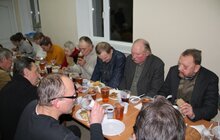 Фото 4: На Різдвяні свята потребуючі розділили радість святкування