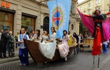Фото 6: Стартував «Золотий лев»