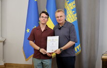 Фото 8: 32 найуспішніші випускники Львова отримали грошові премії від міста за найвищі результати на НМТ