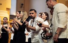 Фото 22: Майже 40 концертів і понад 11 мільйонів гривень для ЗСУ: хор «Гомін» завершив світовий тур і вирушає в новий тур Україною (відео)