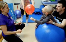Фото 1: За час війни Джерело влаштувало до себе на роботу 9 людей, серед яких – дитячий реабілітолог із Херсона (відео)