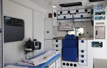 Фото 1: У Львові тайванські лікарі передали військовим мобільний стоматологічний комплекс та швидку (відео)