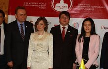 Фото 11: З нагоди шахового турніру, у Львові погасили художню поштову марку