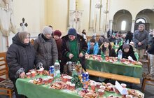 Фото 10: Для потребуючих львів’ян відбувся святковий Різдвяний обід