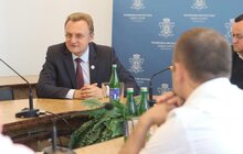 Фото 4: Львів налагоджуватиме товариську співпрацю із Чернівцями