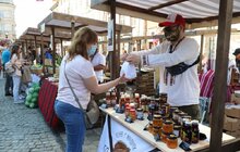 Фото 1: Львів'ян та гостей міста запрошують відвідати перший фермерський ярмарок на площі Ринок
