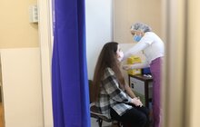 Фото 11: Всі охочі мають змогу прийти на вакцинацію в міську Ратушу