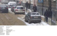 Фото 3: За вчорашній день працівники ЛКП «Львівавтодор» зафіксували 35 випадків порушень правил дорожнього руху через неналежне паркування