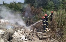 Фото 5: У районі вул. Пластової виявили підпал незаконно скинутого сміття: мерія звернулась в поліцію 