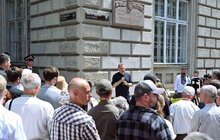 Фото 4: До Дня Героїв у Львові відкрили площу на честь Андрія Парубія