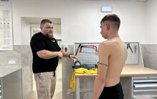 Фото 4: У центрі НЕЗЛАМНІ у Львові 24-річному захиснику встановили біонічний протез руки