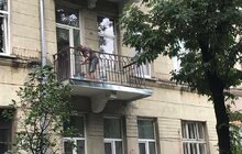 Фото 2: На вул. Ярослава Мудрого відремонтували 4 балкони за Програмою співфінансування