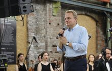 Фото 11: А. Садовий: «Електротранспорт має домінувати у Львові та в Україні»