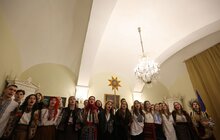 Фото 7: До мерії Львова завітав вертеп з Української академії лідерства