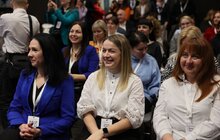 Фото 24: Щоб надавати якісні послуги під час війни: понад 200 працівників ЦНАП приїхали до Львова на Всеукраїнський форум