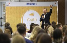 Фото 11: Мер Львова привітав учасників конференції YouthSpeak Forum
