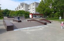 Фото 3: Скейтпарк на вул. Богдана Хмельницького вже відкритий для відвідувачів: усі аварійні конструкції замінили на нові
