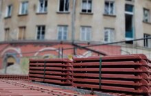Фото 8: Мурують комини, монтують вікна та заливають перекриття: на вул. Стрийській тривають аварійно-відновлювальні роботи у знищених обстрілами будинках