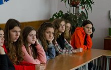 Фото 17: Духовні зустрічі священиків із вчителями та учнями