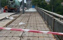 Фото 5: На Кульпарківській ремонтують аварійний міст: вже відновили тротуар і розпочали укріплення балок