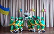 Фото 9: Для дітей з соціально вразливих сімей влаштували святковий захід
