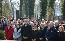 Фото 10: На Личаківському кладовищі у Львові вшанували пам’ять Володимира Івасюка