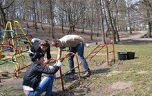 Фото 8: Компанія МакДональдз долучилась до загальноміської кампанії «З нами місто розквітає»