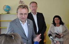 Фото 8: «Ми повинні завжди пам’ятати, що поруч з нами є люди, які потребують особливої уваги», - А. Садовий