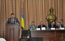 Фото 3: О. Квіташвілі ознайомився з роботою пологового будинку №1 