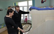 Фото 6: А. Садовий: «Будемо працювати, щоб в нас не було дітей-сиріт, які виховуються поза сім’єю»