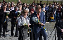 Фото 16: «Ми сьогодні вшановуємо не тільки ветеранів УПА, а й усіх Героїв нашої країни, які своїми тілами закрили нас і захистили», - А. Садовий