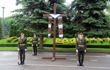 Фото 14: На території Національної академії сухопутних військ імені гетьмана Петра Сагайдачного відбулись поминальні заходи