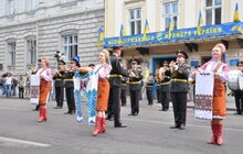 Фото 16: Урочиста церемонія підняття Державного Прапора України