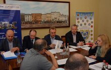 Фото 3: На засіданні Львівського РВ АМУ мери міст одностайно підтримали звернення щодо недоцільності винесення на розгляд ВРУ проекту закону, який передбачає контроль за органами місцевого самоврядування з боку обласних державних адміністрацій
