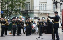 Фото 11: На площі перед Львівської оперою виступив військовий оркестр понтонно-мостового загону