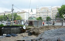 Фото 7: На пл. Галицькій проводять роботи з облаштування нового фонтану: виявлені мури храму законсервують