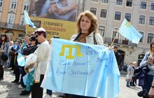 Фото 25: Львів вшановує 75-ту річницю депортації кримських татар