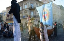Фото 29: Карнавальною ходою у Львові розпочався «Золотий Лев на вулиці – 2017»