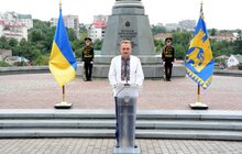 Фото 5: Сьогодні, у День Державного Прапора  України, національний стяг замайорів над могилами новітніх Героїв