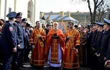 Фото 1: Вулицями Львова проходить традиційна Хресна дорога