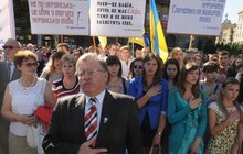Фото 1: «Нема сили, яка може завадити нашій мові у Львові», - А. Садовий