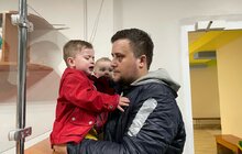 Фото 8: До Львова евакопотягом доправили 16 поранених діток