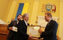 Фото 6: Міський голова Львова нагородив переможців архітектурного конкурсу на кращу проектну пропозицію спорткомплексу на Сихові