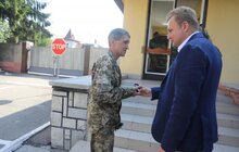 Фото 17: Мер Львова вшанував загиблих військовослужбовців десантно-штурмових військ
