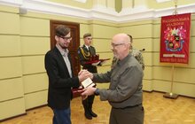 Фото 14: Міністр оборони України відзначив львівських волонтерів нагородами Міноборони
