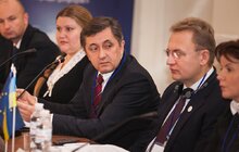 Фото 13: Міжнародний круглий стіл з питань інституційного розвитку асоціацій органів місцевого самоврядування
