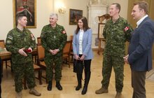 Фото 7: Мер Львова нагородив канадського підполковника Кріса К. Рівза Орденом св. Юрія
