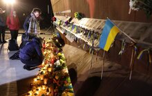 Фото 3: День Гідності та Свободи: на Меморіалі пам’яті Героїв Небесної Сотні на фортепіано виконали твори Майдану