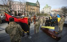 Фото 10: У Львові попрощались із загиблим на Сході 19-річним військовим