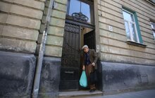 Фото 30: У Львові потребуючих осіб безкоштовно забезпечують продуктовими наборами